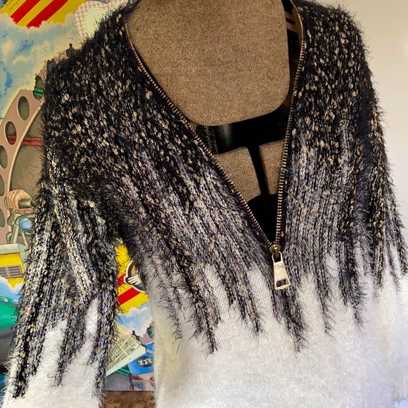 Sweaters - 🔅host pick🔅Stunning glamorous Jumper by Beautie